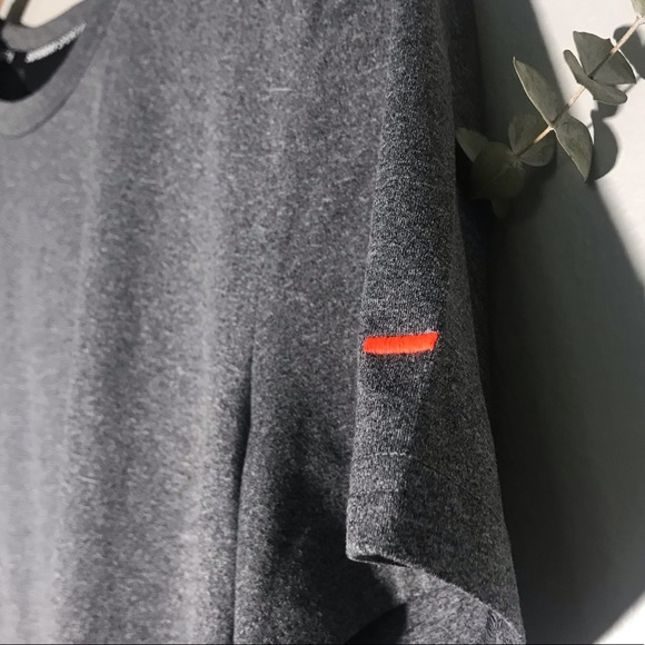 Superdry Sport Tee Shirt SZ Large - Picture 4 of 6